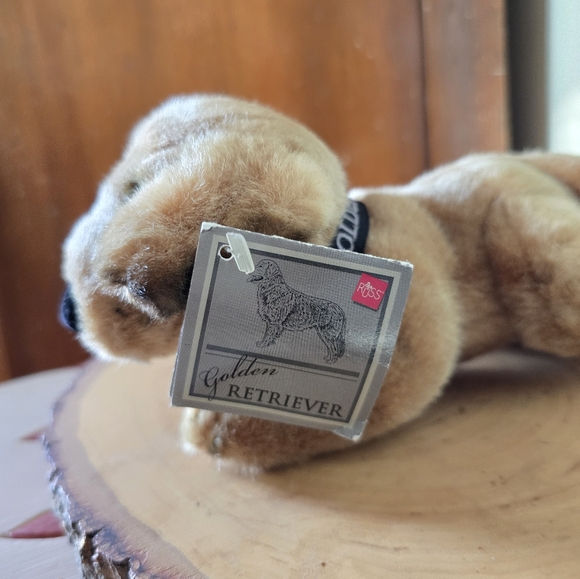 Golden retriever plush, new with tags - Picture 2 of 7